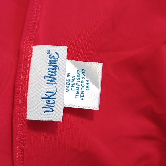 NEW! 16W Vicki Wayne Red Dress 5419 - Picture 5 of 7